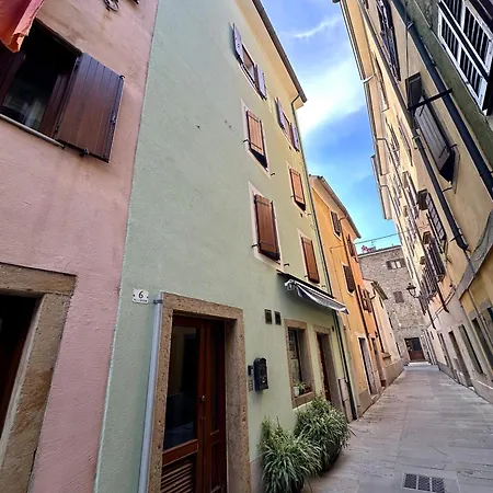 2 Muggia