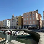 2 Ferienhaus Muggia