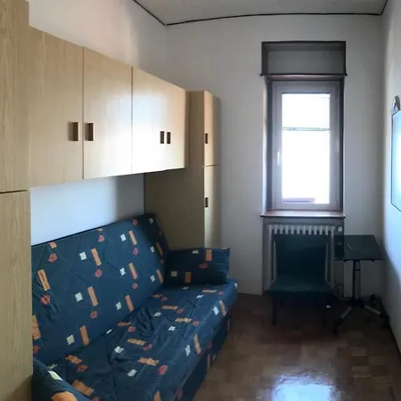 2 * Múggia