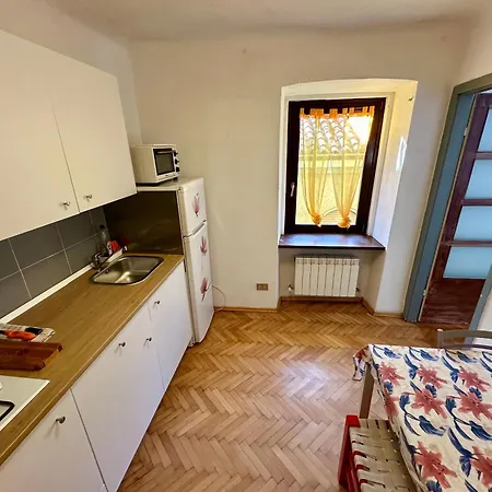 2 Hébergement de vacances *